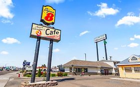 Super 8 By Wyndham Ontario